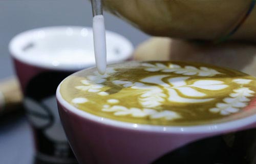dettaglio tazzina Milano Latte Art Challenge
